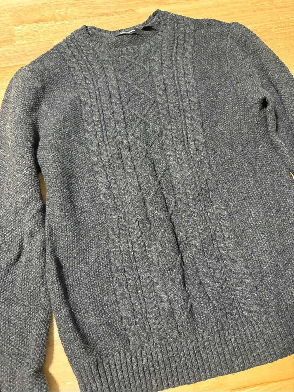 Claiborne Women’s Cable Knit Sweater Size Large Dark Gray Pullover